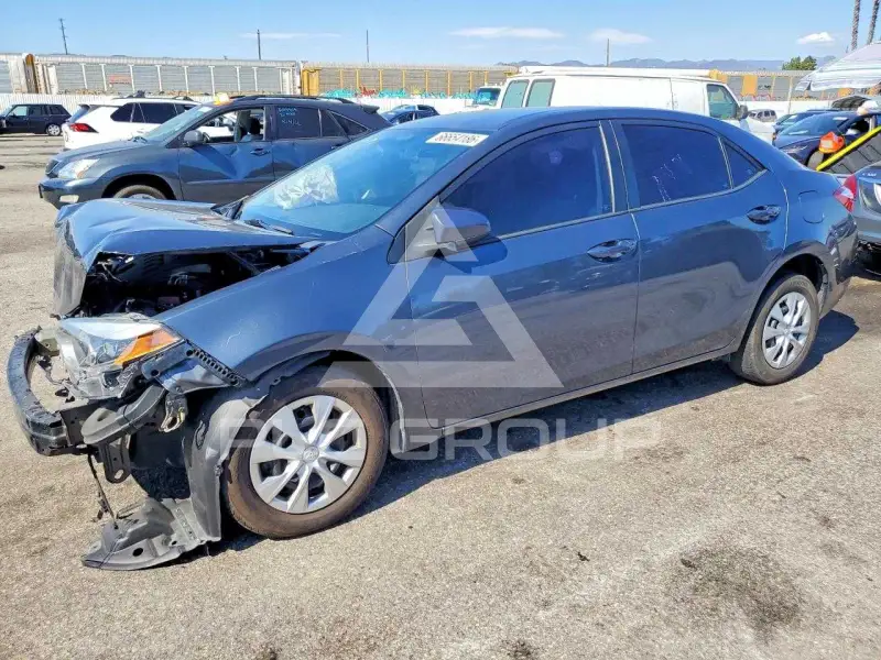 2016 Toyota COROLLA фото