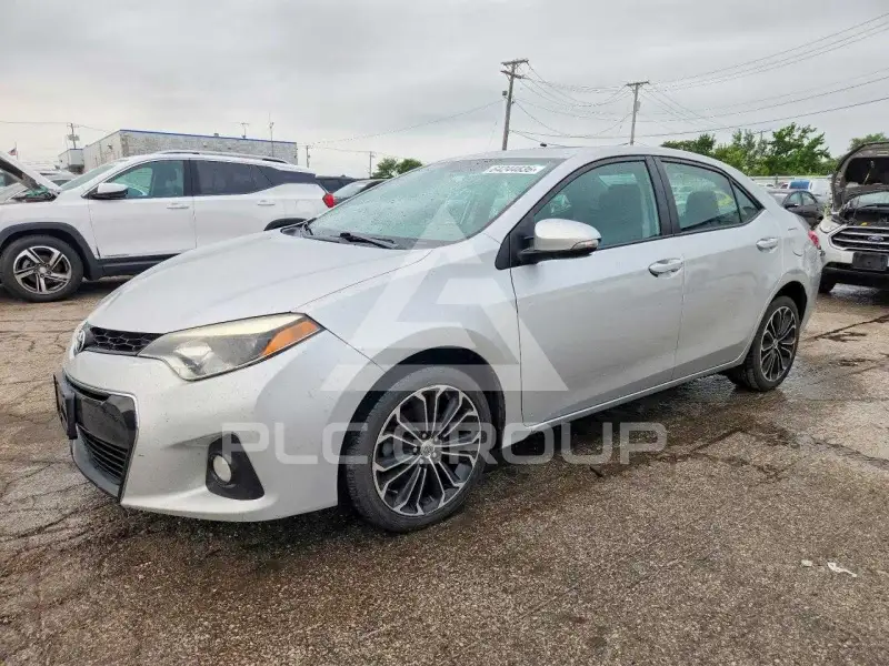 2016 Toyota COROLLA фото