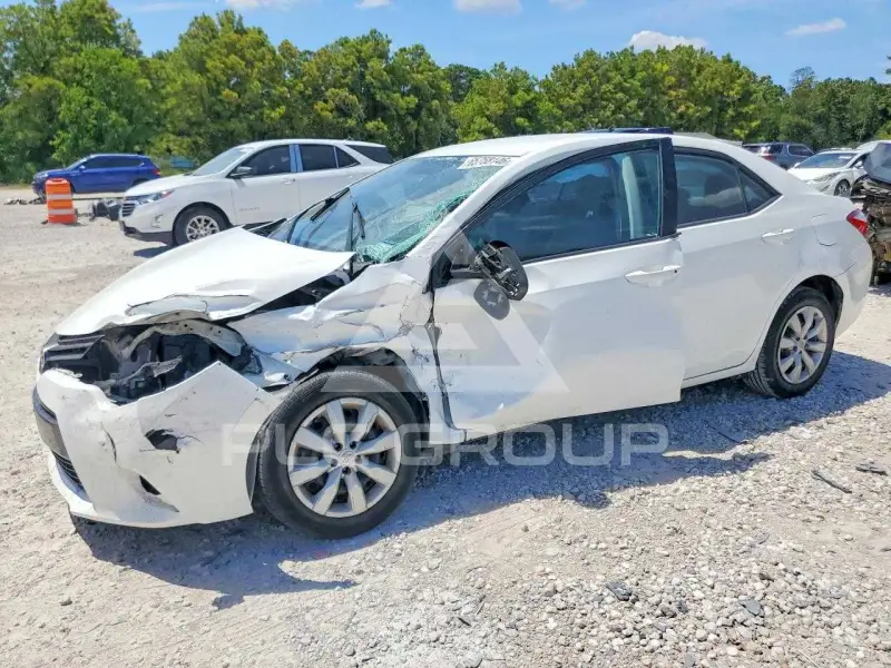2016 Toyota COROLLA фото