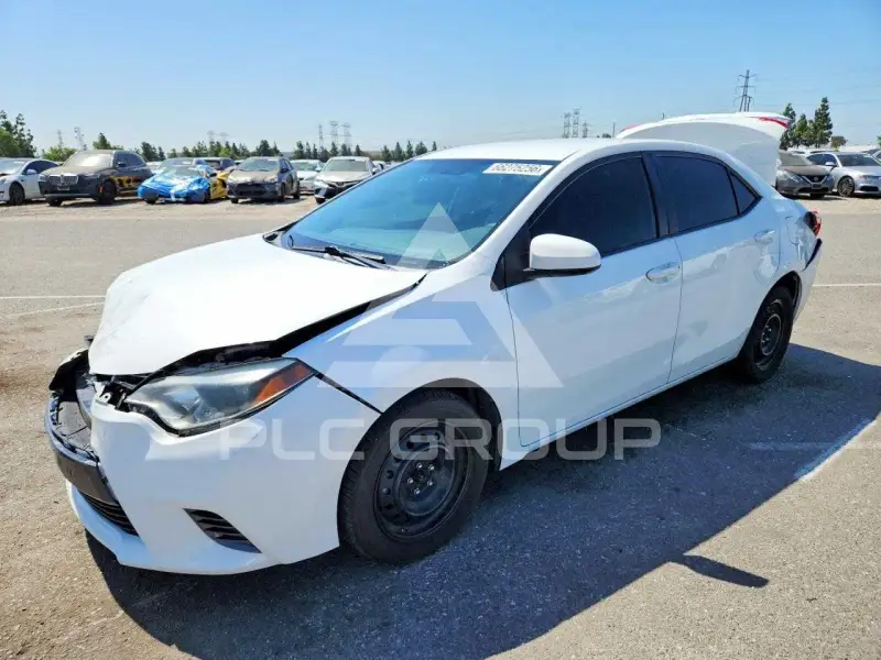 2016 Toyota COROLLA фото