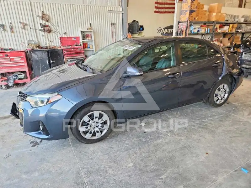 2016 Toyota COROLLA фото