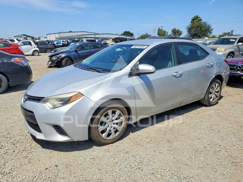 2016 Toyota COROLLA фото