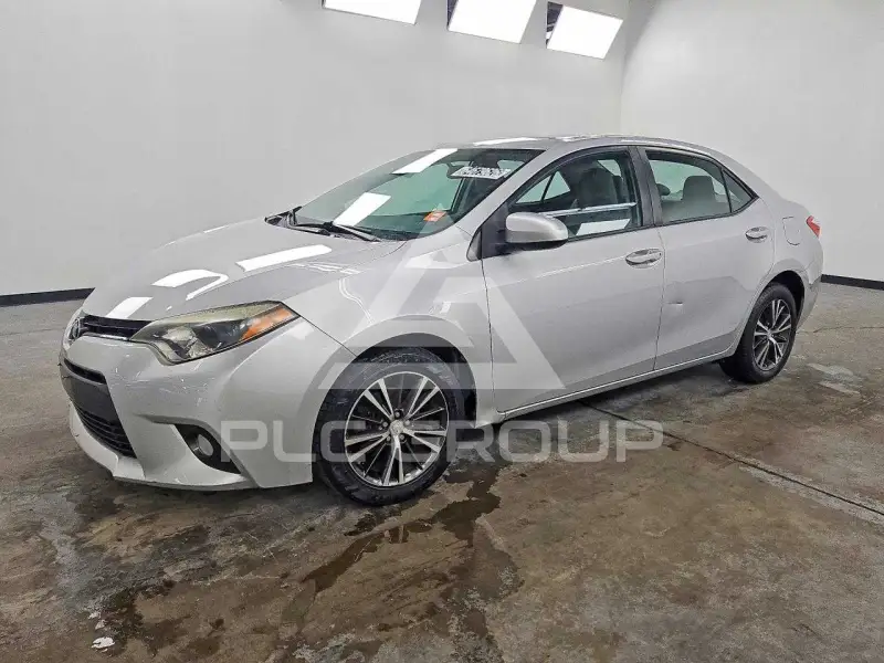 2016 Toyota COROLLA фото