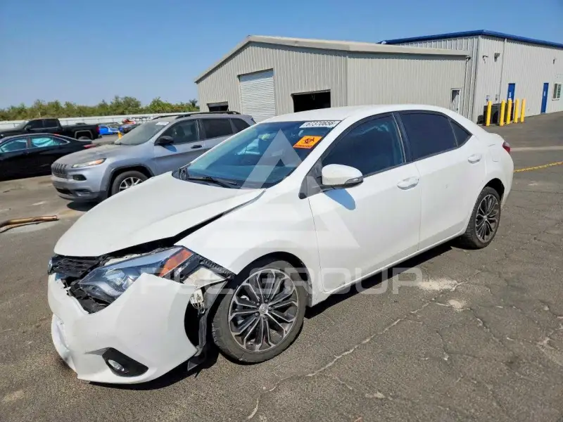 2016 Toyota COROLLA фото