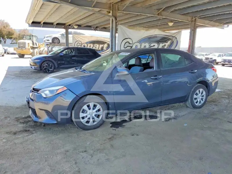2016 Toyota COROLLA фото