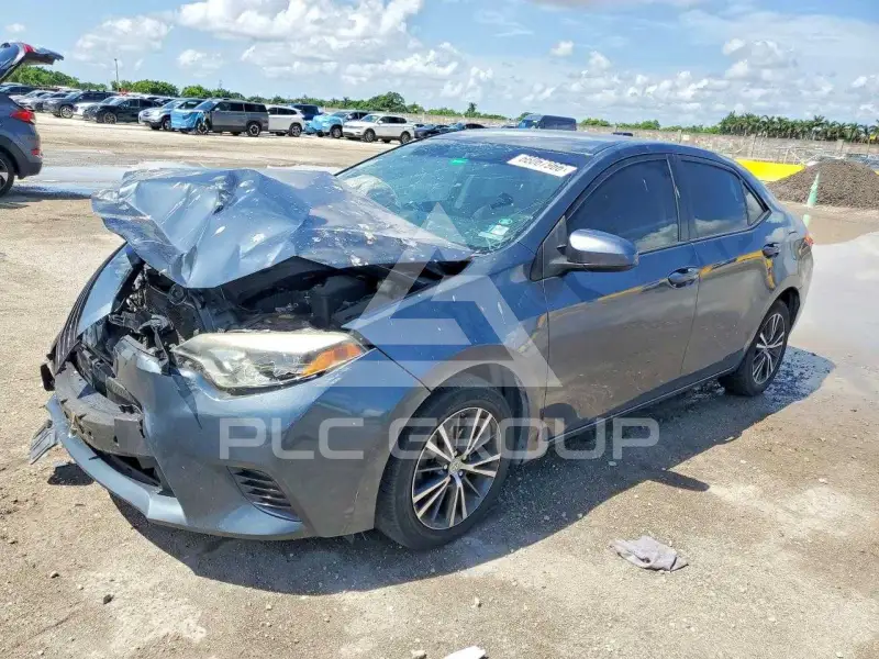 2016 Toyota COROLLA фото