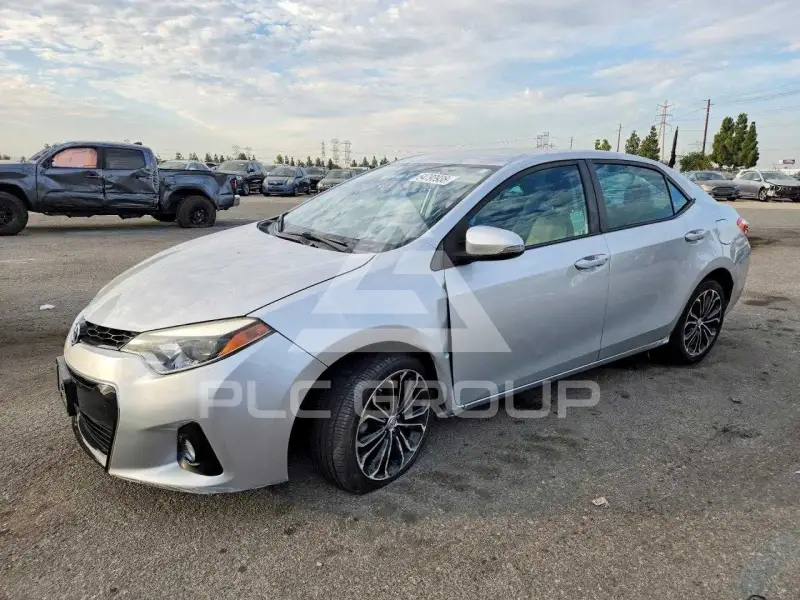 2016 Toyota COROLLA фото