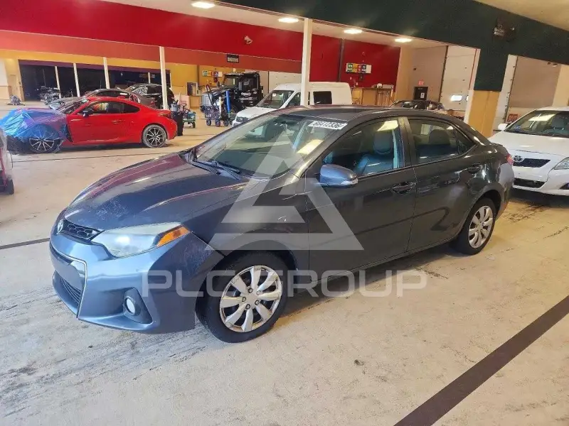 2016 Toyota COROLLA фото