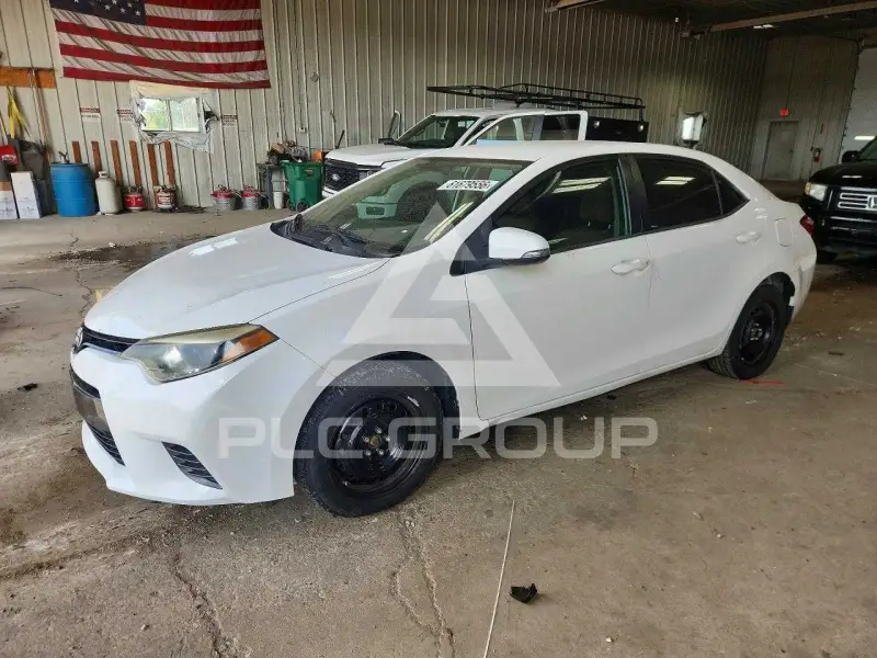 2016 Toyota COROLLA фото