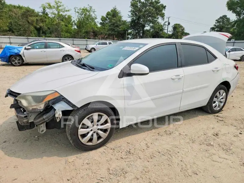2016 Toyota COROLLA фото