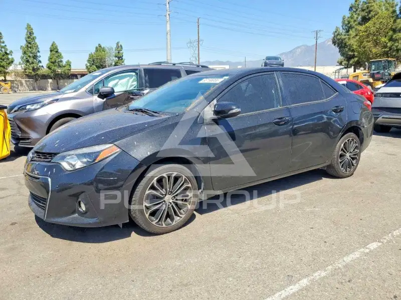 2016 Toyota COROLLA фото