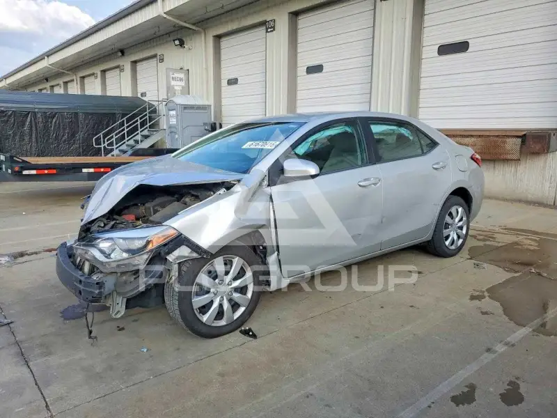 2016 Toyota COROLLA фото