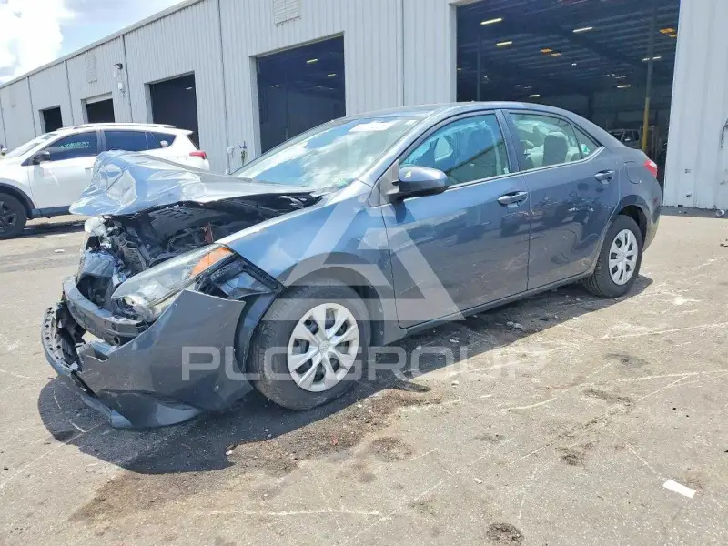 2016 Toyota COROLLA фото