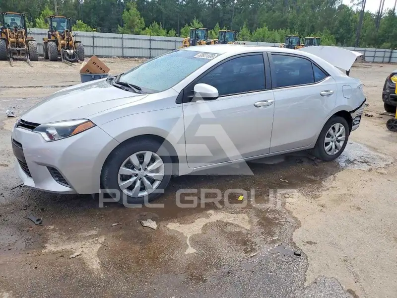 2016 Toyota COROLLA фото