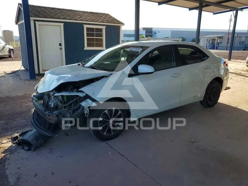 2016 Toyota COROLLA фото