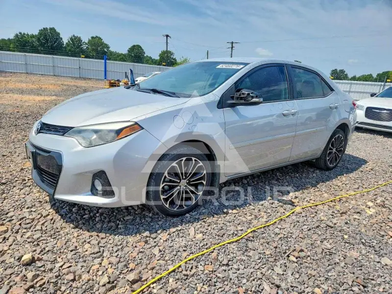 2016 Toyota COROLLA фото