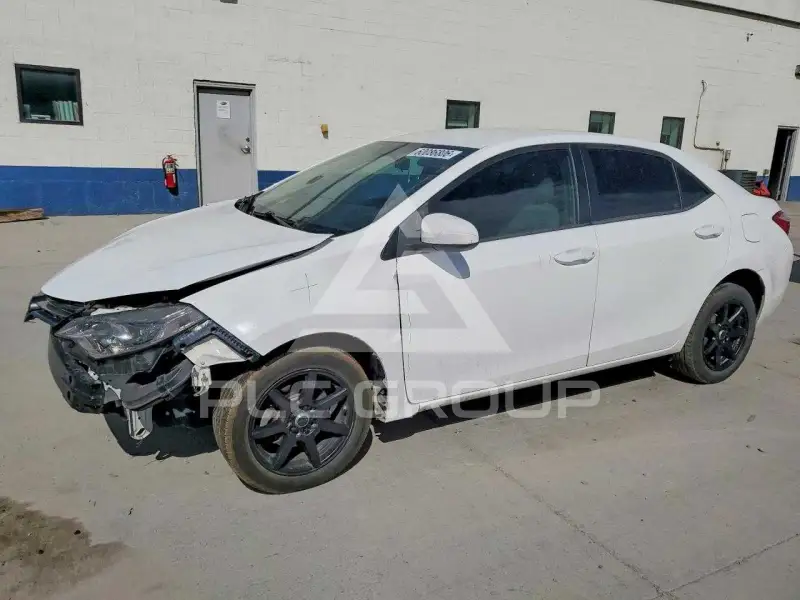 2016 Toyota COROLLA фото