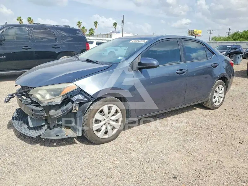 2016 Toyota COROLLA фото