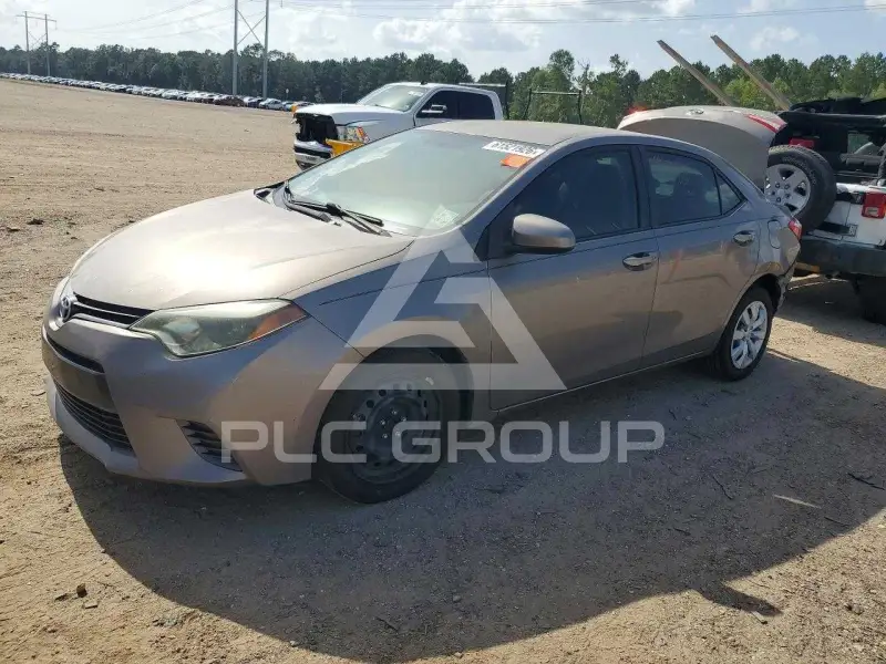 2016 Toyota COROLLA фото