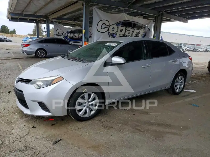 2016 Toyota COROLLA фото