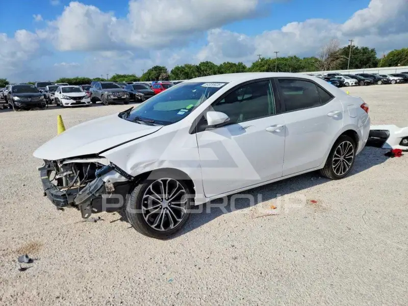 2016 Toyota COROLLA фото