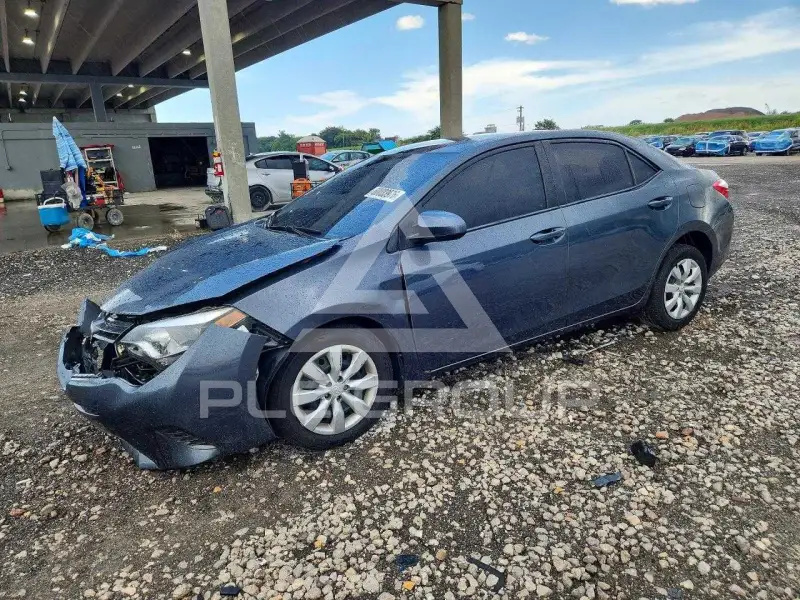 2016 Toyota COROLLA фото
