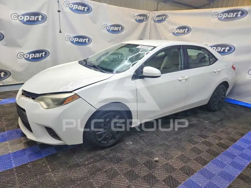 2016 Toyota COROLLA фото