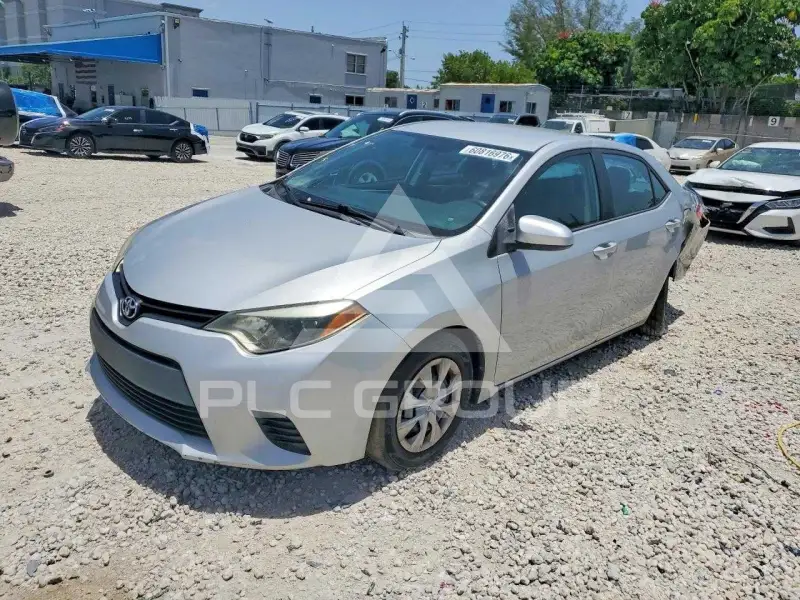 2016 Toyota COROLLA фото