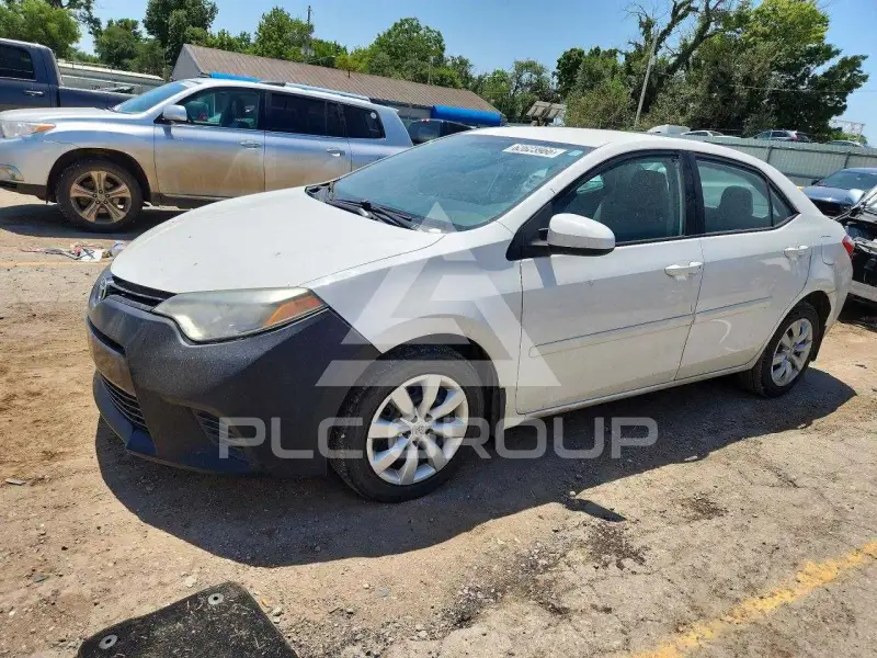 2016 Toyota COROLLA фото