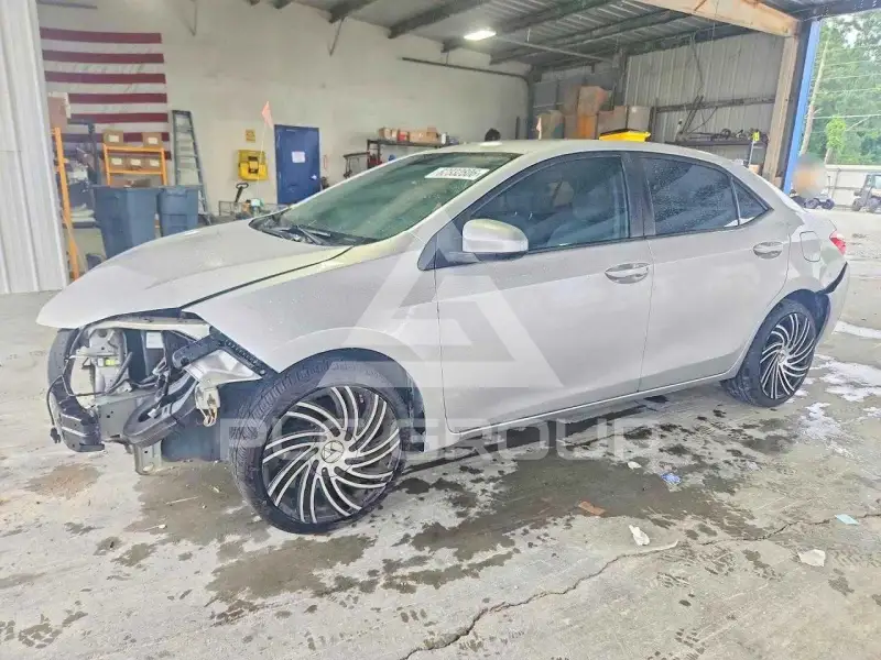 2016 Toyota COROLLA фото