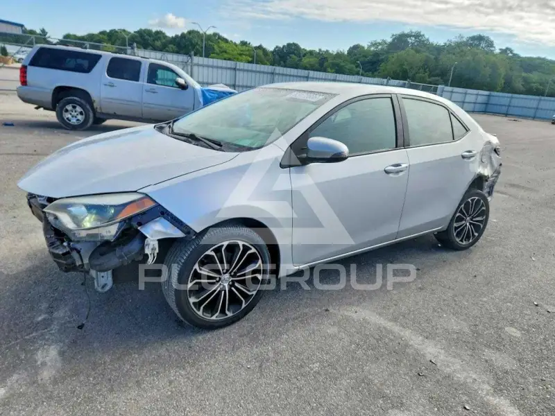 2016 Toyota COROLLA фото