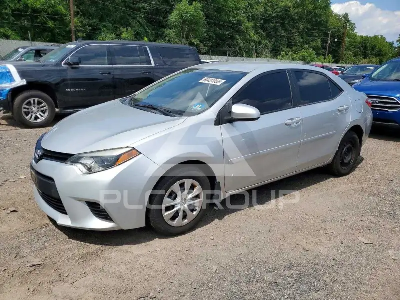 2016 Toyota COROLLA фото