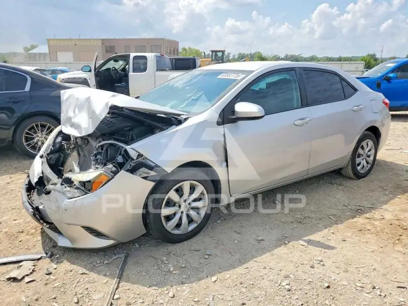 2016 Toyota COROLLA фото