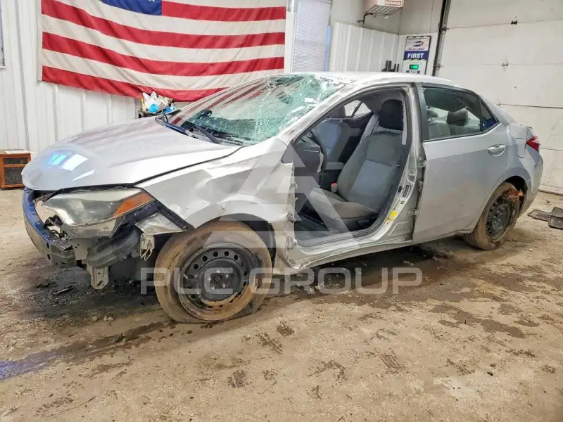 2016 Toyota COROLLA фото