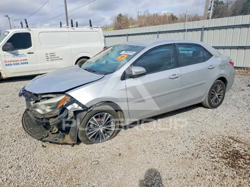 2016 Toyota COROLLA фото
