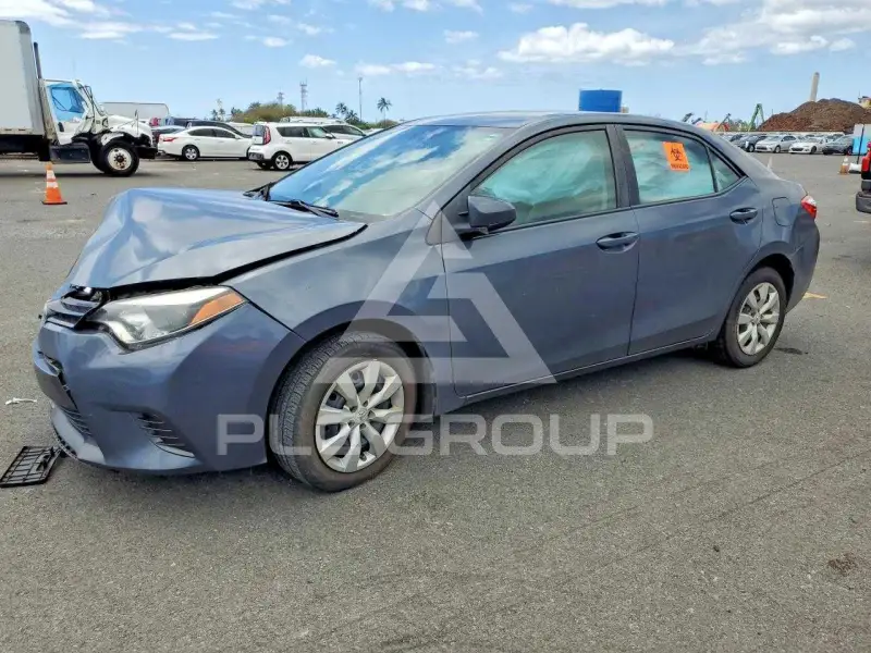 2016 Toyota COROLLA фото