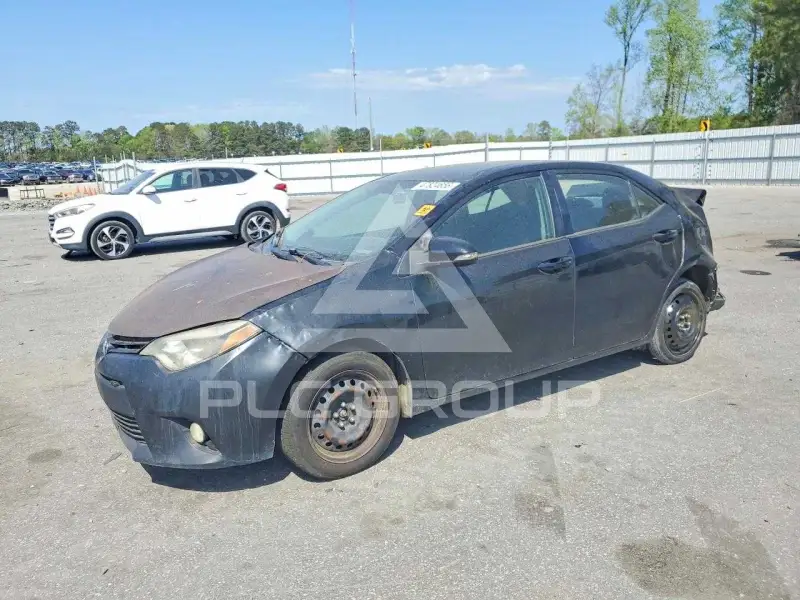 2016 Toyota COROLLA фото