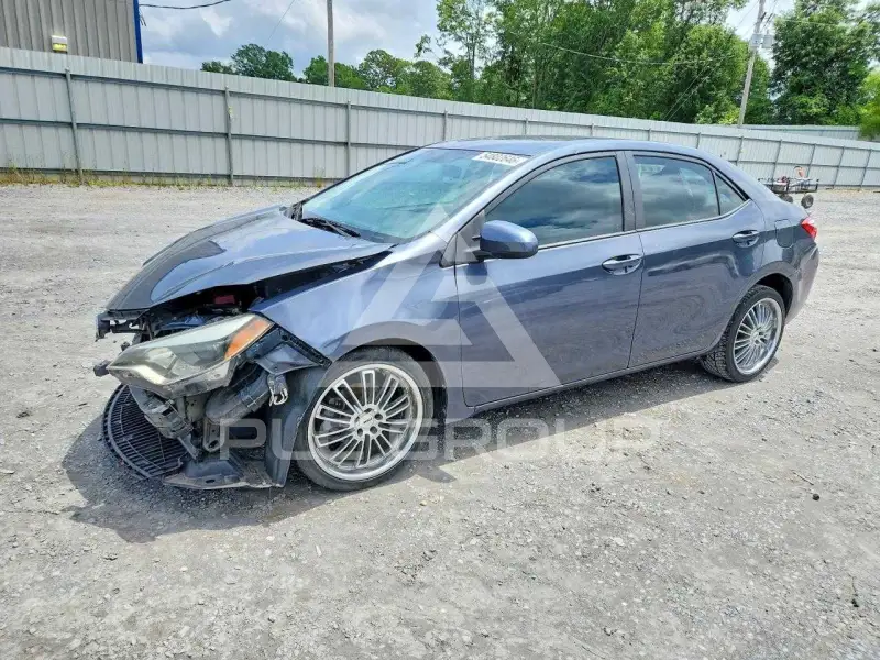 2016 Toyota COROLLA фото