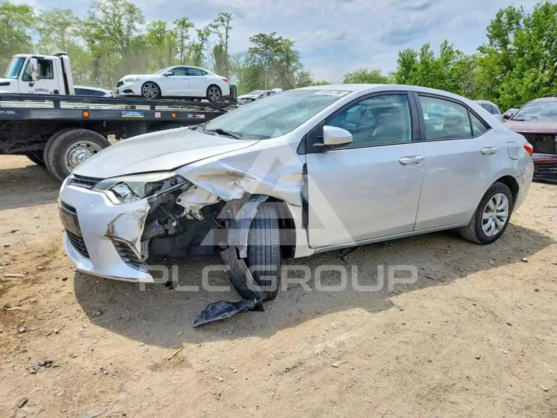 2016 Toyota COROLLA фото