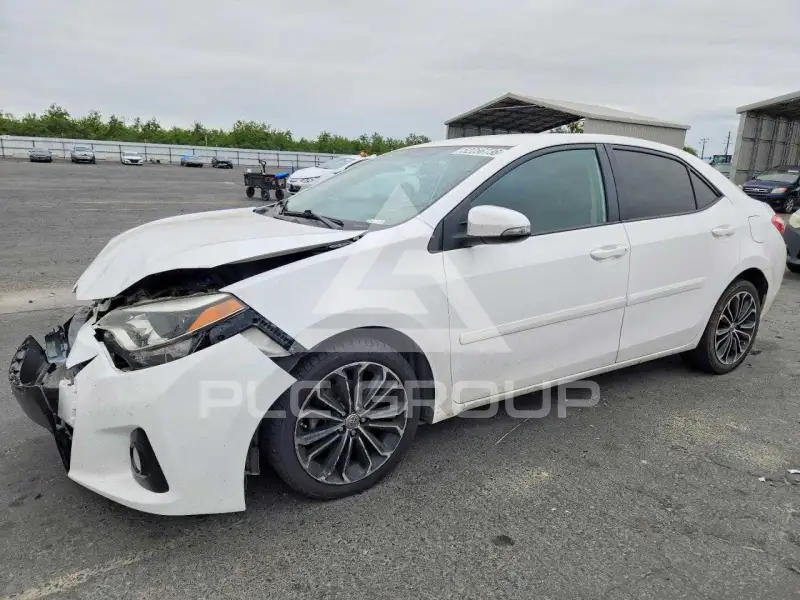 2016 Toyota COROLLA фото