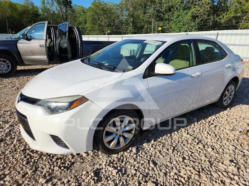 2016 Toyota COROLLA фото