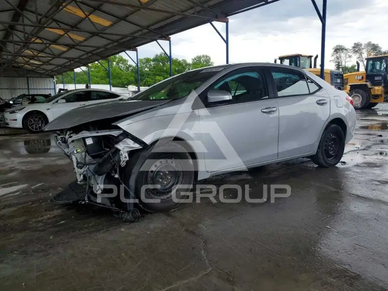 2016 Toyota COROLLA фото
