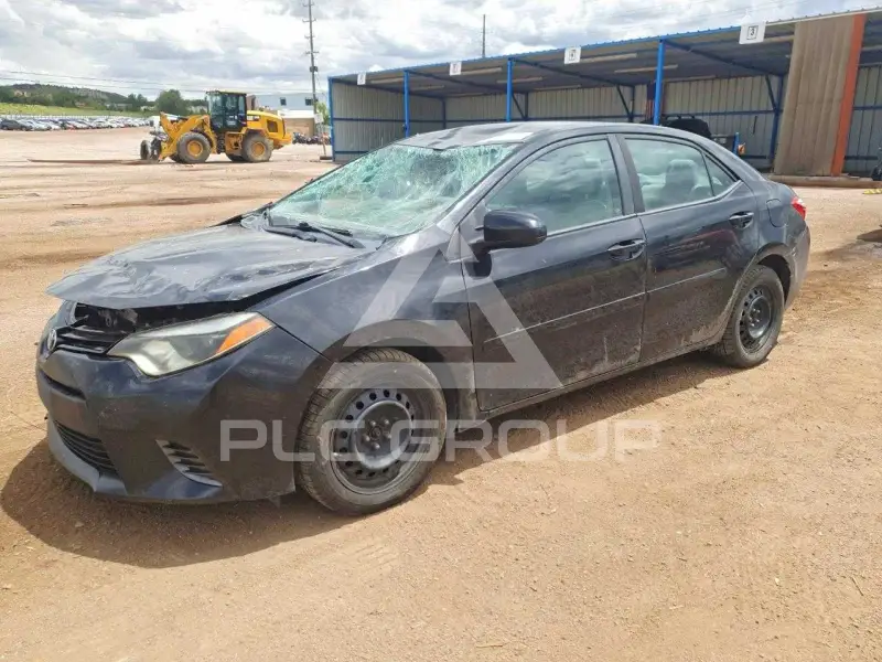 2016 Toyota COROLLA фото