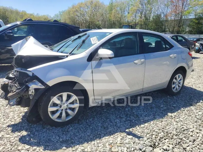 2016 Toyota COROLLA фото