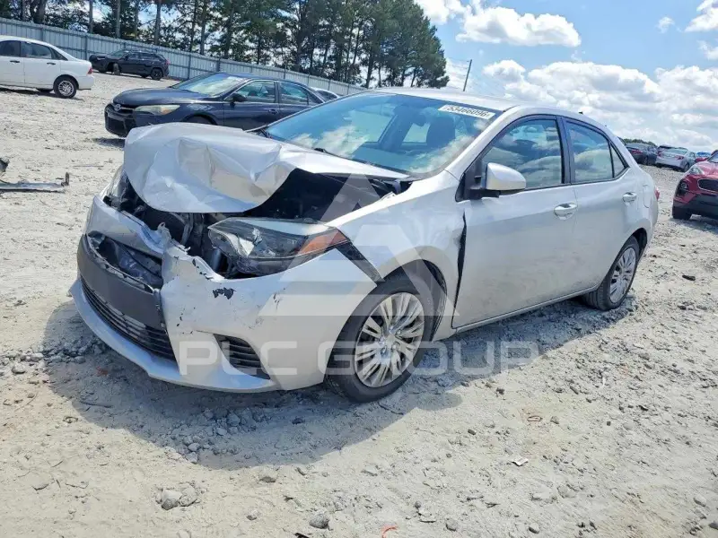 2016 Toyota COROLLA фото