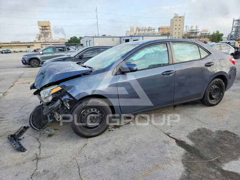 2016 Toyota COROLLA фото