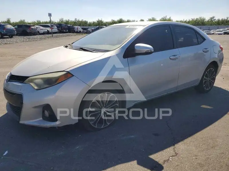 2016 Toyota COROLLA фото
