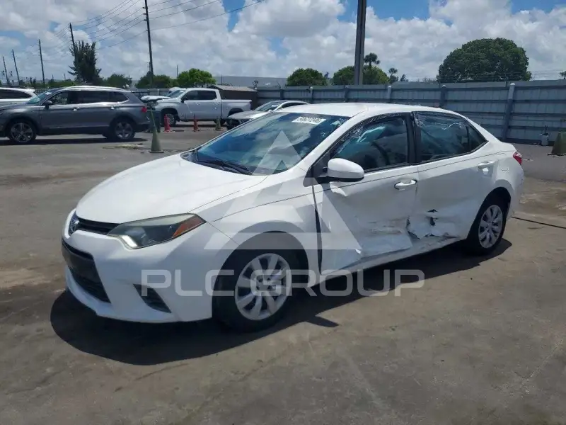 2016 Toyota COROLLA фото