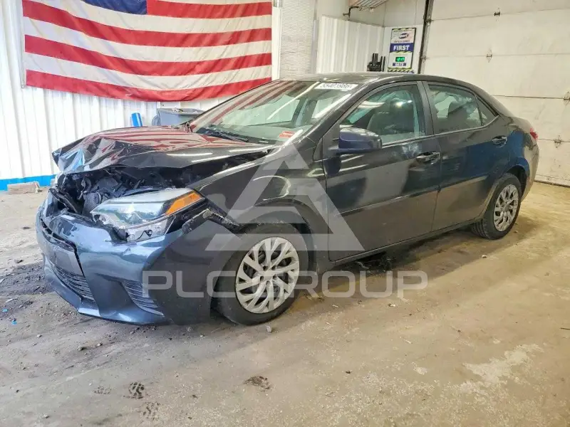 2016 Toyota COROLLA фото