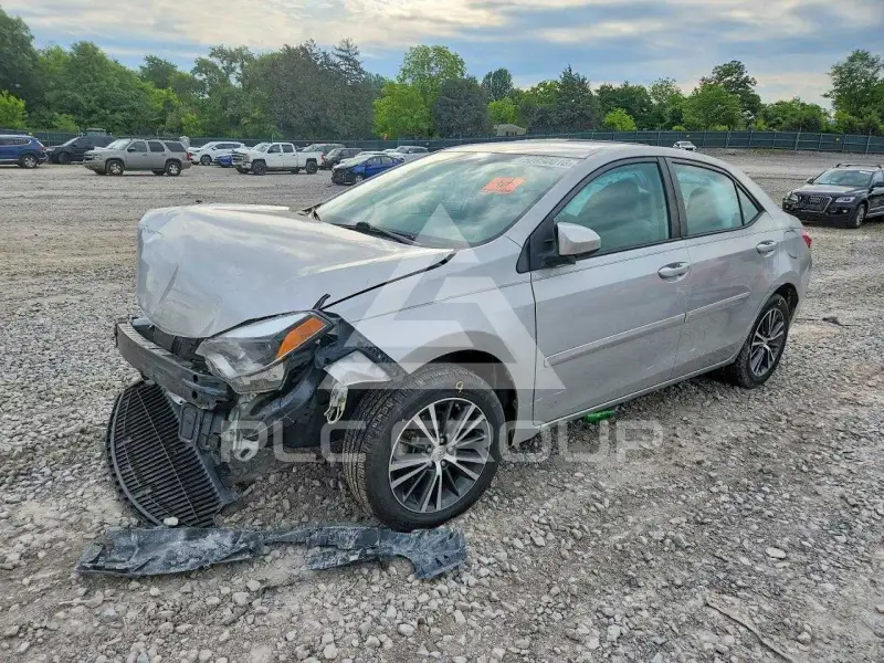 2016 Toyota COROLLA фото